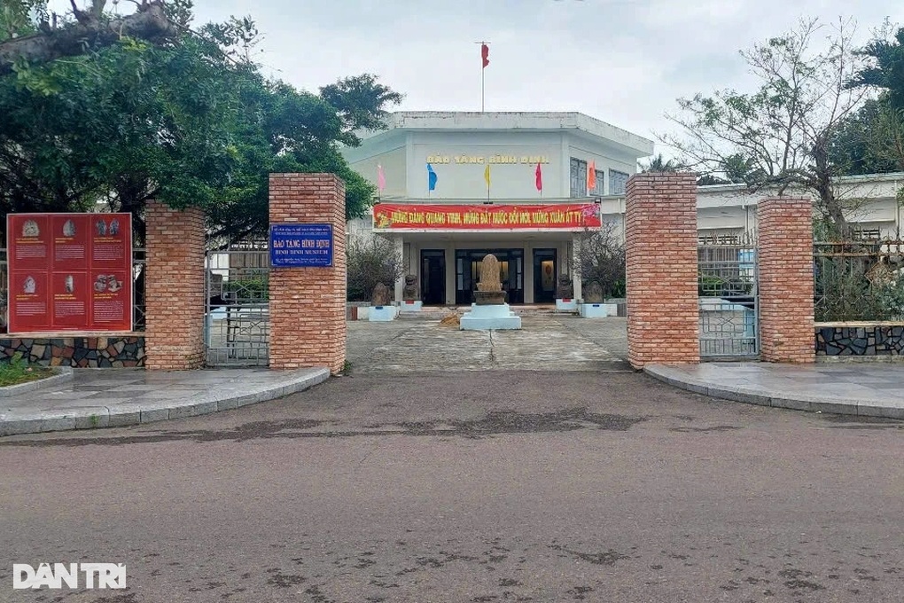 Di dời Nhà Văn hóa lao động tỉnh Bình Định để xây bảo tàng 700 tỷ đồng - 2 Di dời Nhà Văn hóa lao động tỉnh Bình Định để xây bảo tàng 700 tỷ đồng - 2
