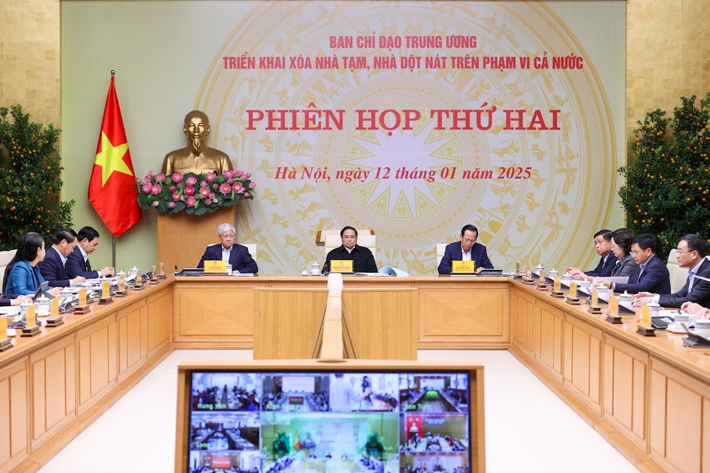 Thủ tướng: 350 ngày đêm xóa 240.000 nhà tạm, nhà dột nát trên cả nước - 1 Thủ tướng: 350 ngày đêm xóa 240.000 nhà tạm, nhà dột nát trên cả nước - 1