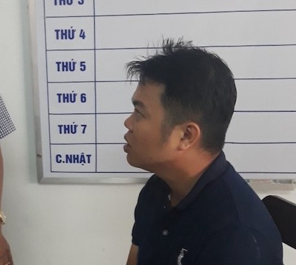 Phó giám đốc công an ngồi xe đi giao tiền cho nhóm bắt cóc - 2 Phó giám đốc công an ngồi xe đi giao tiền cho nhóm bắt cóc - 2