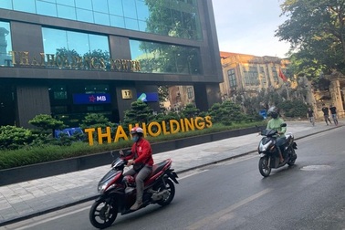 Doanh nghiệp liên quan ông "bầu" ồn ào showbiz bị phạt vì bán chui cổ phiếu