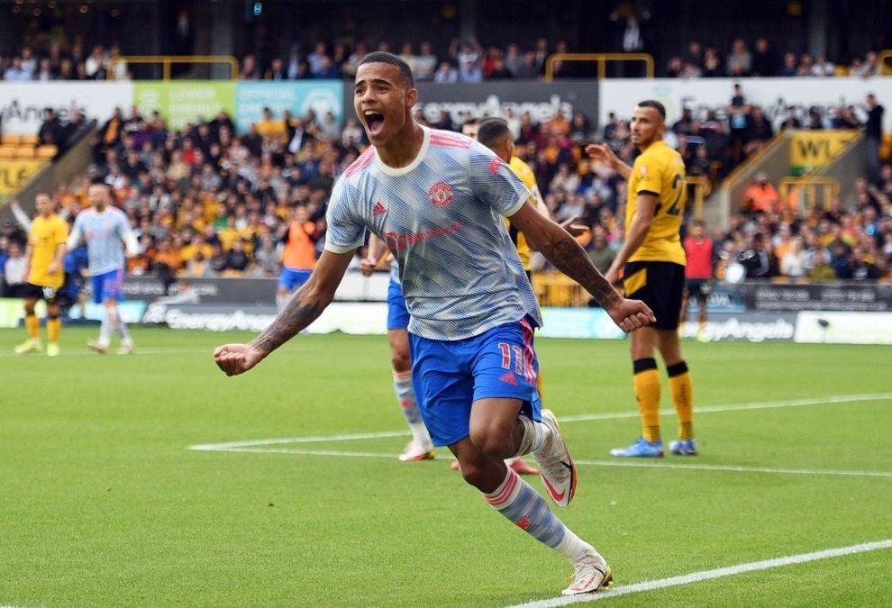 Man Utd lập kỷ lục đầy kinh ngạc nhờ ăn may thắng Wolves - 2 Man Utd lập kỷ lục đầy kinh ngạc nhờ ăn may thắng Wolves - 2