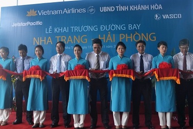 Mở tuyến bay thẳng Nha Trang - thành phố “hoa phượng đỏ”