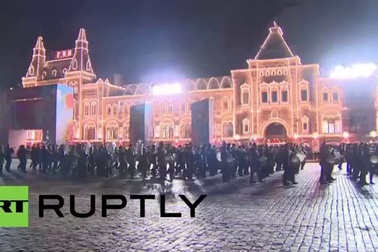 Dàn vũ khí Nga trong lễ tổng duyệt kỷ niệm Ngày Chiến thắng