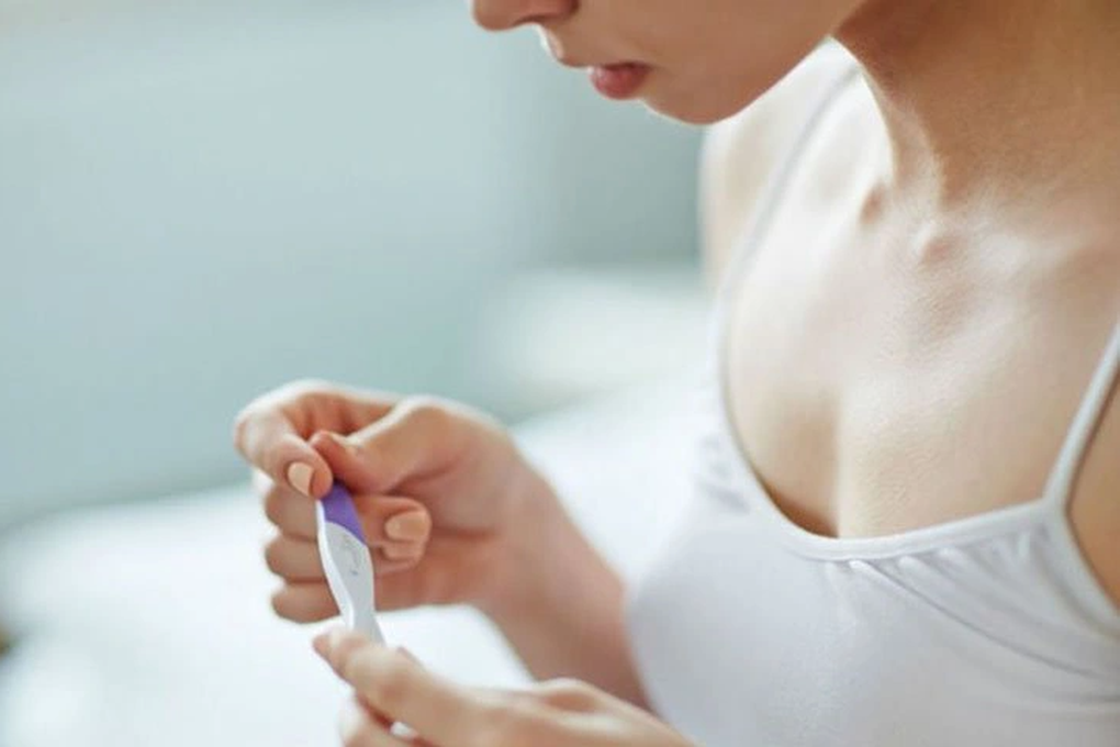 2-3 tháng có kinh một lần, vợ trẻ bàng hoàng khi bị chẩn đoán hiếm muộn - 2 2-3 tháng có kinh một lần, vợ trẻ bàng hoàng khi bị chẩn đoán hiếm muộn - 2