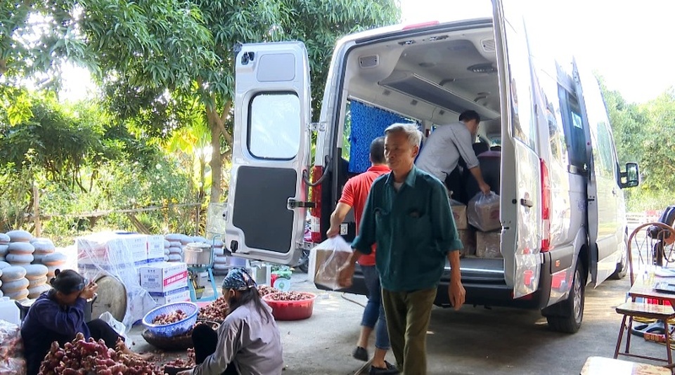 4 tỉnh kết hợp làm nên nồi cá kho “làng Chí Phèo” đặc sản - 4 4 tỉnh kết hợp làm nên nồi cá kho “làng Chí Phèo” đặc sản - 4