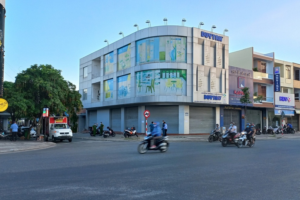 Liên quan đến tài xế ở TPHCM, 3 địa phương ghi nhận 78 ca mắc Covid-19 - 2 Liên quan đến tài xế ở TPHCM, 3 địa phương ghi nhận 78 ca mắc Covid-19 - 2
