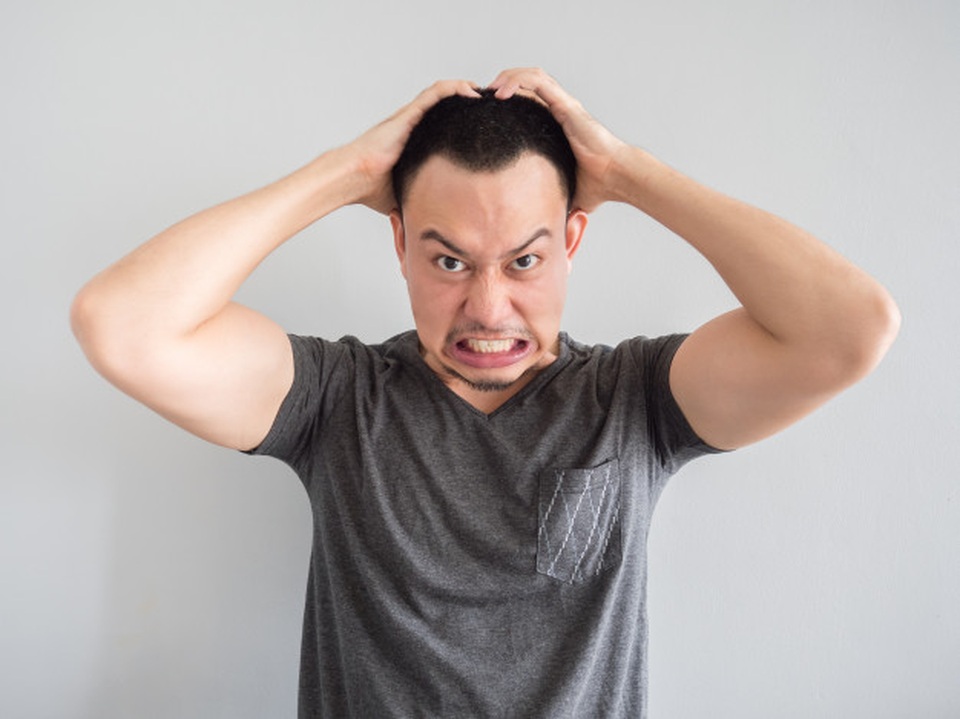 Bạn có đang mắc phải 3 thói quen hại gan hàng đầu của người Việt? - 2 Bạn có đang mắc phải 3 thói quen hại gan hàng đầu của người Việt? - 2