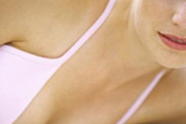 Đúng sai chuyện độn ngực nhân tạo 