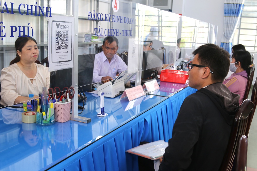 Viên chức 9 năm công tác có đủ điều kiện tiếp nhận làm công chức cấp xã? - 1 Viên chức 9 năm công tác có đủ điều kiện tiếp nhận làm công chức cấp xã? - 1