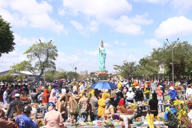 Hơn 30.000 lượt du khách đến xứ "Công tử Bạc Liêu" dịp Tết Nguyên đán 2022