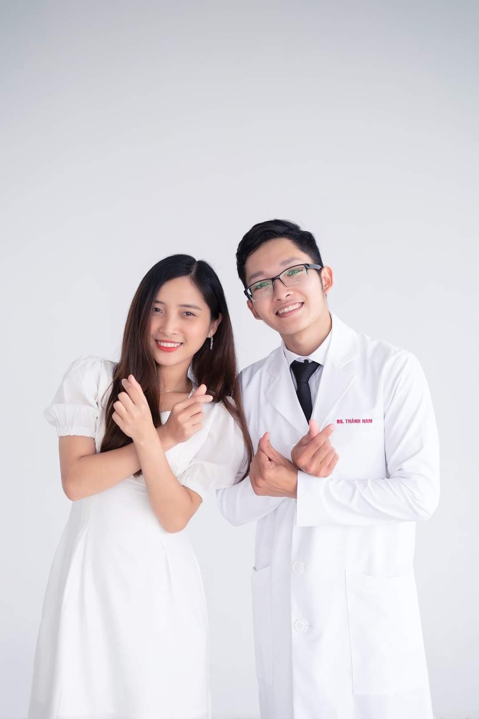 Valentine của chàng bác sĩ trẻ và cô bạn gái âm thầm bên cạnh suốt 8 năm - 5 Valentine của chàng bác sĩ trẻ và cô bạn gái âm thầm bên cạnh suốt 8 năm - 5