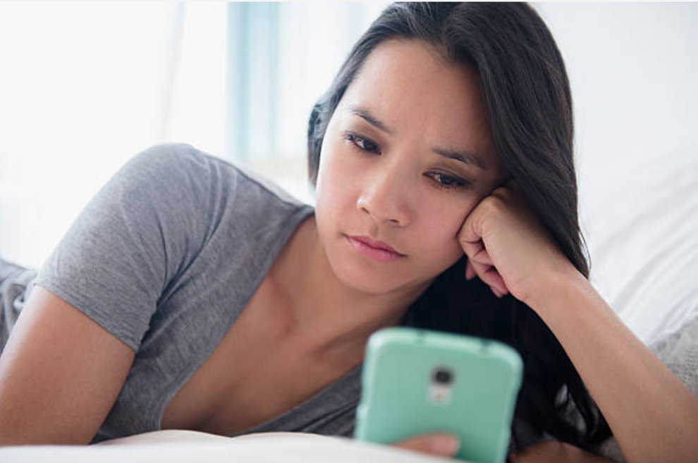 Tiểu tam nhắn tin dày vò chính thất, ai ngờ bị dọa phải xuống nước xin xỏ - 1 Tiểu tam nhắn tin dày vò chính thất, ai ngờ bị dọa phải xuống nước xin xỏ - 1