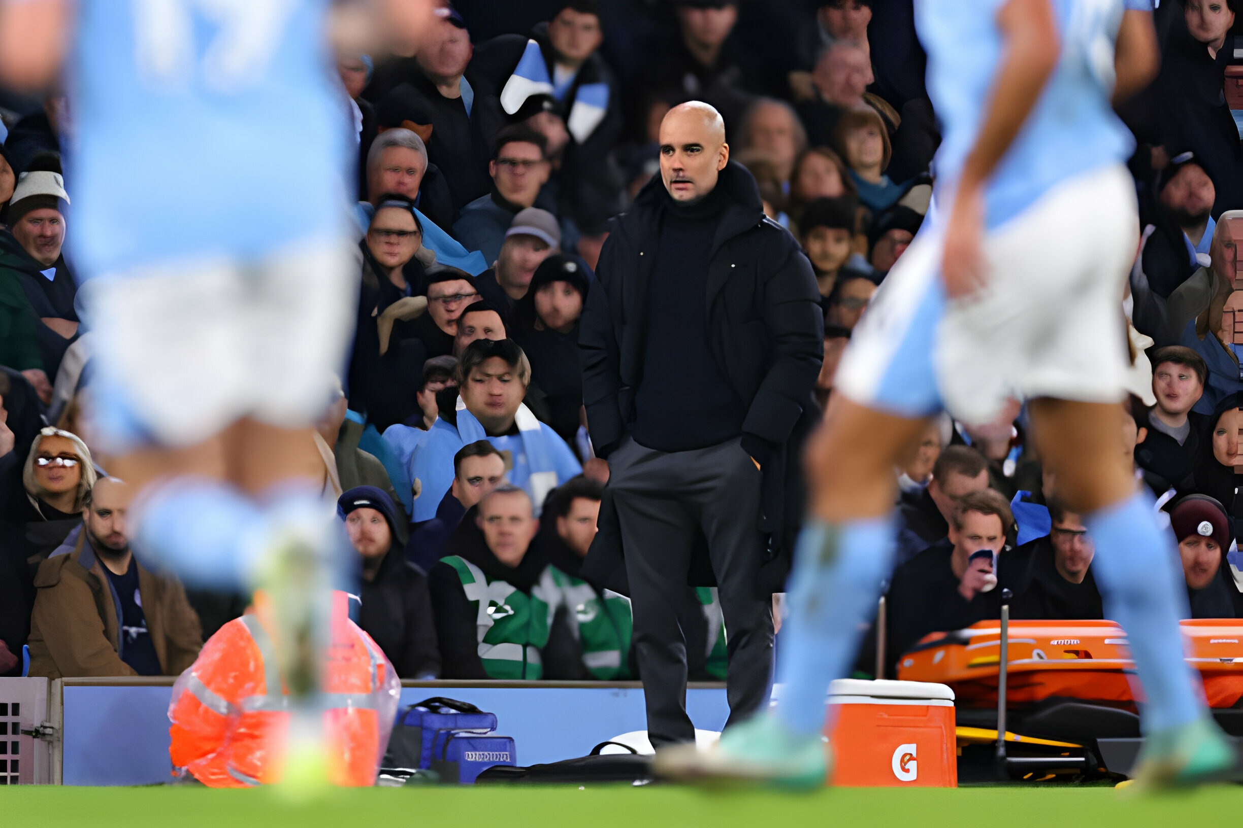 Man City trở lại nhì bảng, áp sát Liverpool - 2