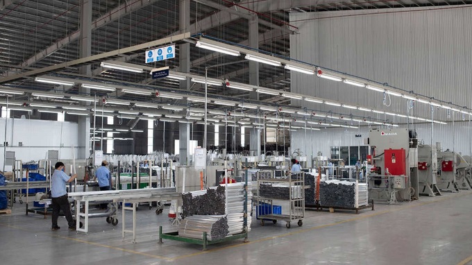 TP.HCM: Hàng nghìn người lao động lo lắng bị mất việc làm sau dịch Covid-19 - Ảnh 1. TP.HCM: Hàng nghìn người lao động lo lắng bị mất việc làm sau dịch Covid-19 - Ảnh 1.