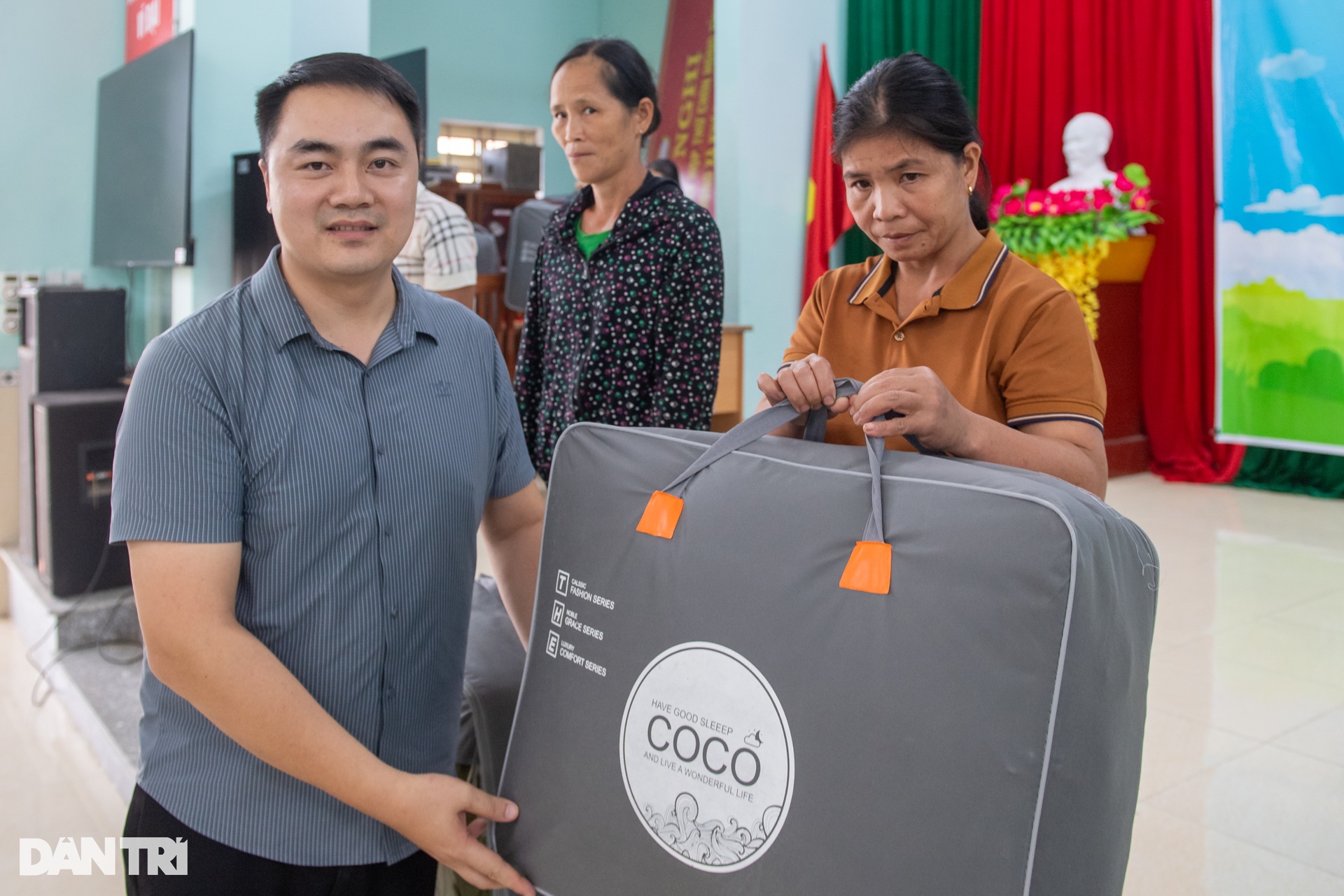 Báo Dân trí khởi công 5 ngôi nhà Nhân ái tại tỉnh Tuyên Quang - 11 Báo Dân trí khởi công 5 ngôi nhà Nhân ái tại tỉnh Tuyên Quang - 11
