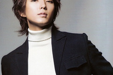 “Mỹ nam” Lee Jun Ki tranh thủ học ngoại ngữ