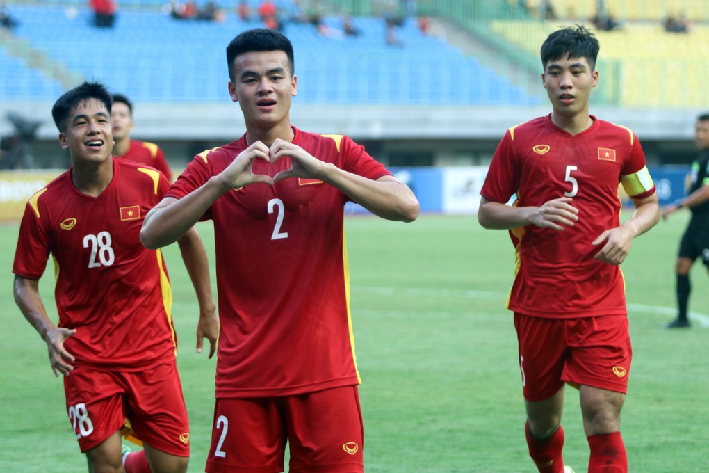 10 người U19 Việt Nam thắng đậm U19 Brunei - 1 10 người U19 Việt Nam thắng đậm U19 Brunei - 1