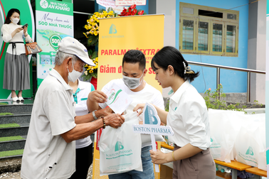 Boston Pharma đồng hành cùng chương trình Tâm An Thân Khang: Cấp thuốc miễn phí cho người nghèo