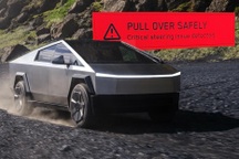 Trải nghiệm bất ổn của chuyên gia thử xe với chiếc Tesla Cybertruck