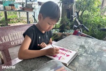 Chia sẻ của chàng trai bị nhầm là học sinh tiểu học lạc vào điểm thi THPT