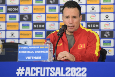 HLV Giustozzi: "Đội tuyển futsal Việt Nam phải bản lĩnh, lỳ lợm trước Iran"