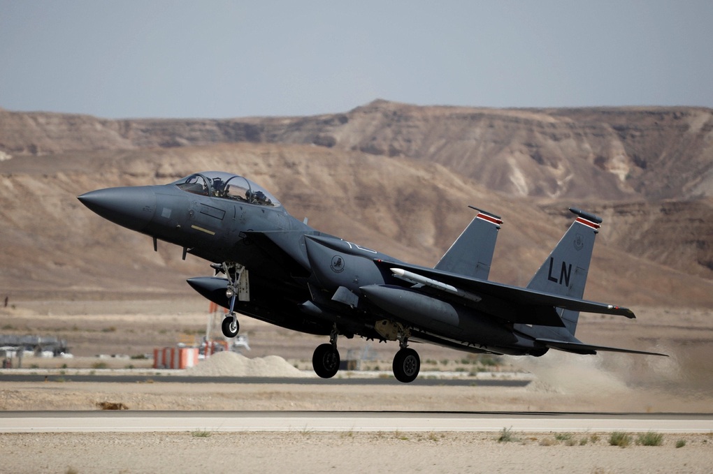 Indonesia sắp mua thêm tiêm kích F-15 của Mỹ - 1 Indonesia sắp mua thêm tiêm kích F-15 của Mỹ - 1