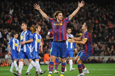 Espanyol - Barcelona: Derby của sự đối lập