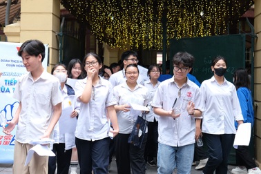 Đáp án đề thi môn ngữ văn vào lớp 10 tại Hà Nội năm 2024