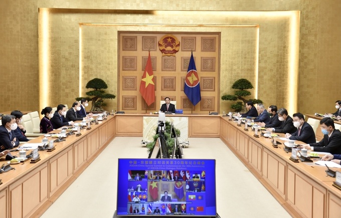 Thủ tướng dẫn đầu đoàn Việt Nam tham dự Hội nghị