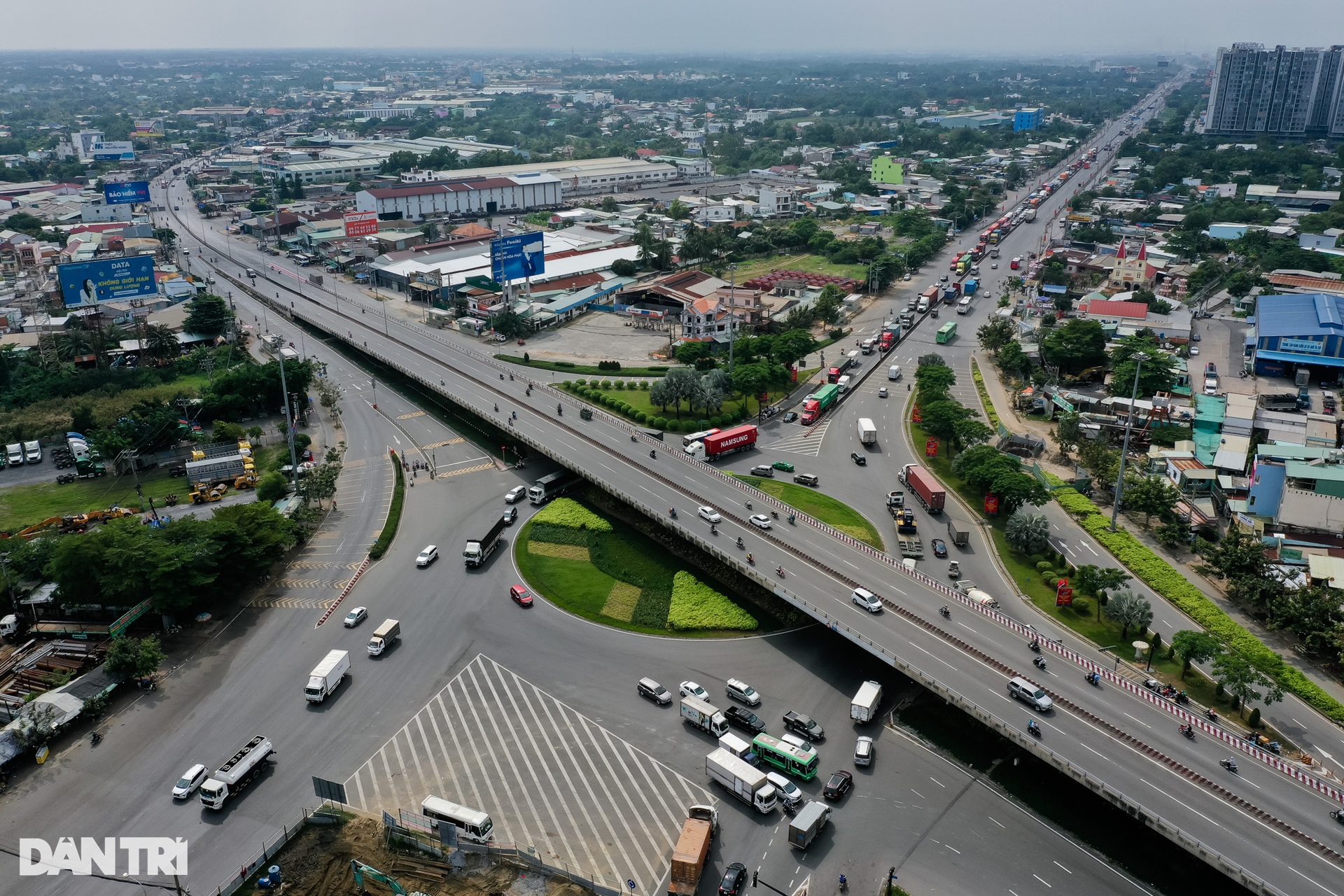 Điểm mặt 7 điểm đen tai nạn giao thông ở TPHCM - 1 Điểm mặt 7 điểm đen tai nạn giao thông ở TPHCM - 1