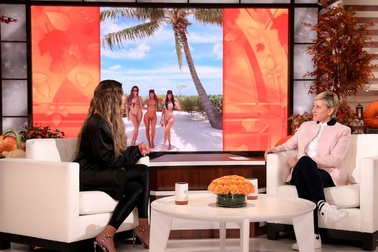 Khlóe Kardashian trẻ trung trên truyền hình