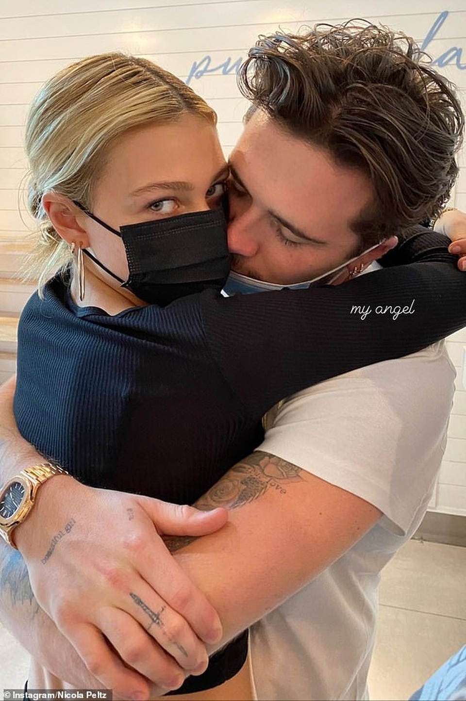Brooklyn Beckham và con gái tỷ phú ký hợp đồng hôn nhân - 6 Brooklyn Beckham và con gái tỷ phú ký hợp đồng hôn nhân - 6