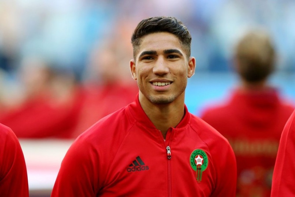 Xuất thân nghèo khó và chuyện tình chị em của người hùng tuyển Morocco - 1 Xuất thân nghèo khó và chuyện tình chị em của người hùng tuyển Morocco - 1