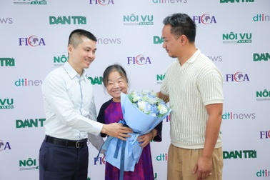 Đạo diễn Pháp: "Dân trí biến giấc mơ tìm mẹ Việt của tôi thành sự thật"