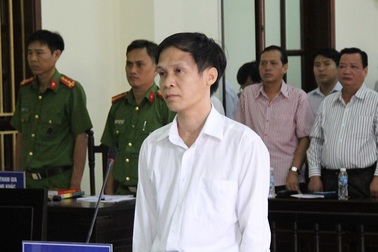 Một luật sư bị tuyên phạt 12 năm tù giam vì chiếm đoạt tiền của thân chủ