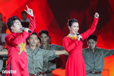 Những bản hùng ca “triệu view” khơi dậy niềm tự hào là người Việt Nam