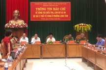 Giết bé gái 5 tuổi, nghi phạm thản nhiên đi sinh nhật rồi tới dự đám tang