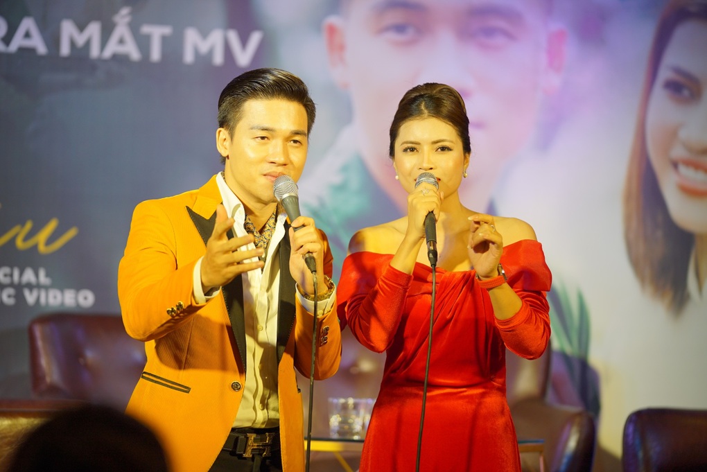Á quân Thần tượng Bolero 2019 song ca tình tứ với Phan Hải Lý trong MV mới - 2 Á quân Thần tượng Bolero 2019 song ca tình tứ với Phan Hải Lý trong MV mới - 2
