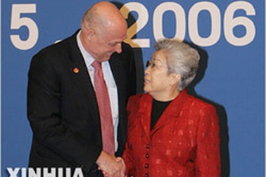 Mỹ nhắc nhở Trung Quốc về tự do thương mại