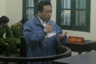 “Siêu doanh nhân” làm giả giấy tờ dự án, lừa tiền tỷ