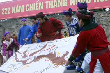 Xem “vua Quang Trung” đánh thắng giặc Thanh tại gò Đống Đa