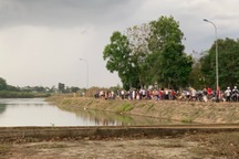 Phát hiện thi thể hai bé gái dưới lòng hồ thường xuyên xảy ra đuối nước