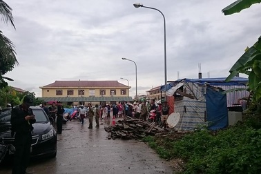 Tướng Hồ Sỹ Tiến đến hiện trường vụ thảm án 4 người ở Quảng Ninh