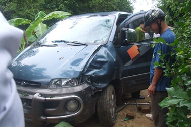 Tước quân tịch công an gây tai nạn rồi bỏ trốn