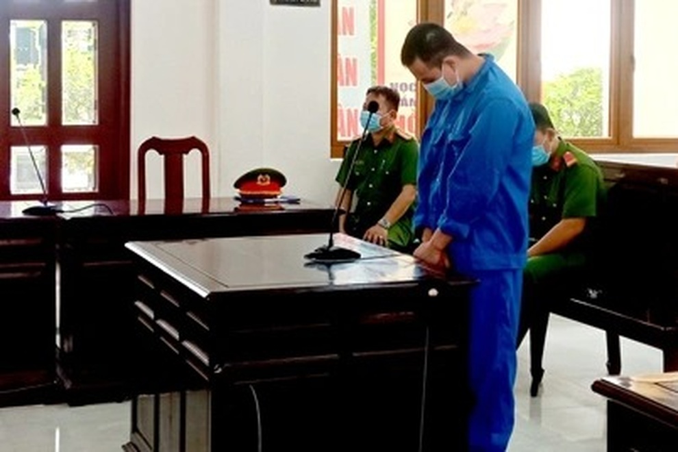 Bi kịch anh đoạt mạng em trai chỉ vì 300 ngàn đồng sau chầu nhậu - 1 Bi kịch anh đoạt mạng em trai chỉ vì 300 ngàn đồng sau chầu nhậu - 1