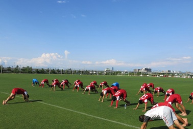 Đội tuyển U19 Việt Nam tập nhẹ trước khi thi đấu tại Nhật