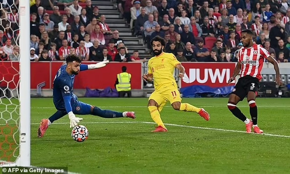 Tranh cãi Salah trượt giải cầu thủ xuất sắc nhất tháng 9 về tay C.Ronaldo - 2 Tranh cãi Salah trượt giải cầu thủ xuất sắc nhất tháng 9 về tay C.Ronaldo - 2