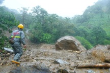 Mưa lũ cuốn trôi 3 người ở Lào Cai
