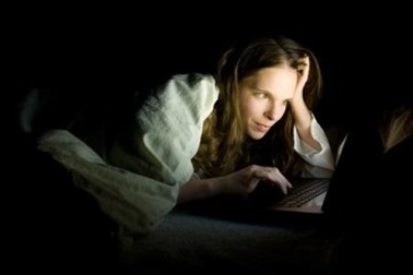 Phụ nữ cũng “nghiện” phim đen không kém đàn ông