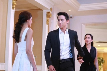 Vào Facebook "em gái mưa", tôi quyết định nhường luôn chồng cho cô ấy